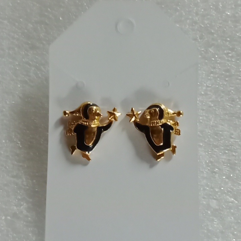 Avon Penguin Earrings #944